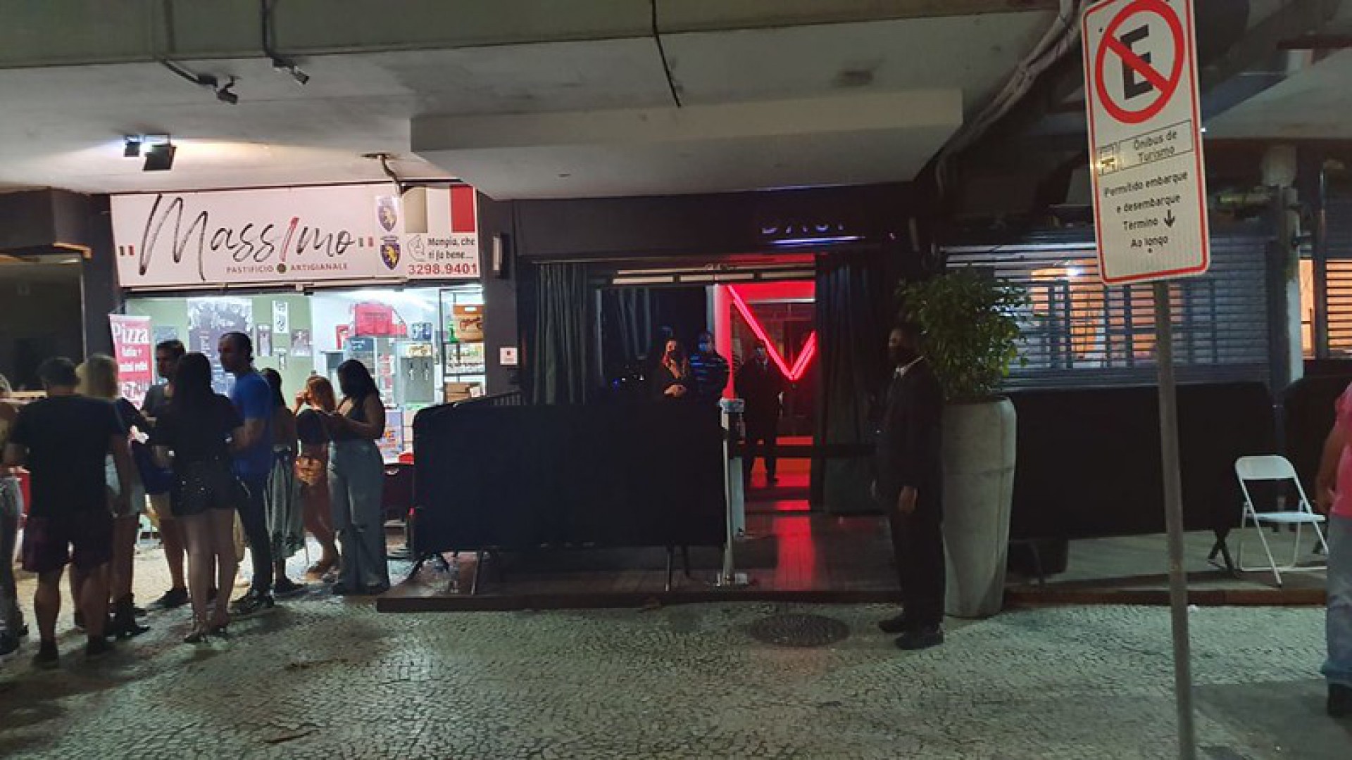 Prefeitura fecha três estabelecimentos em ação noturna em Copacabana e na Barra - Divulgação Seop / Prefeitura do Rio