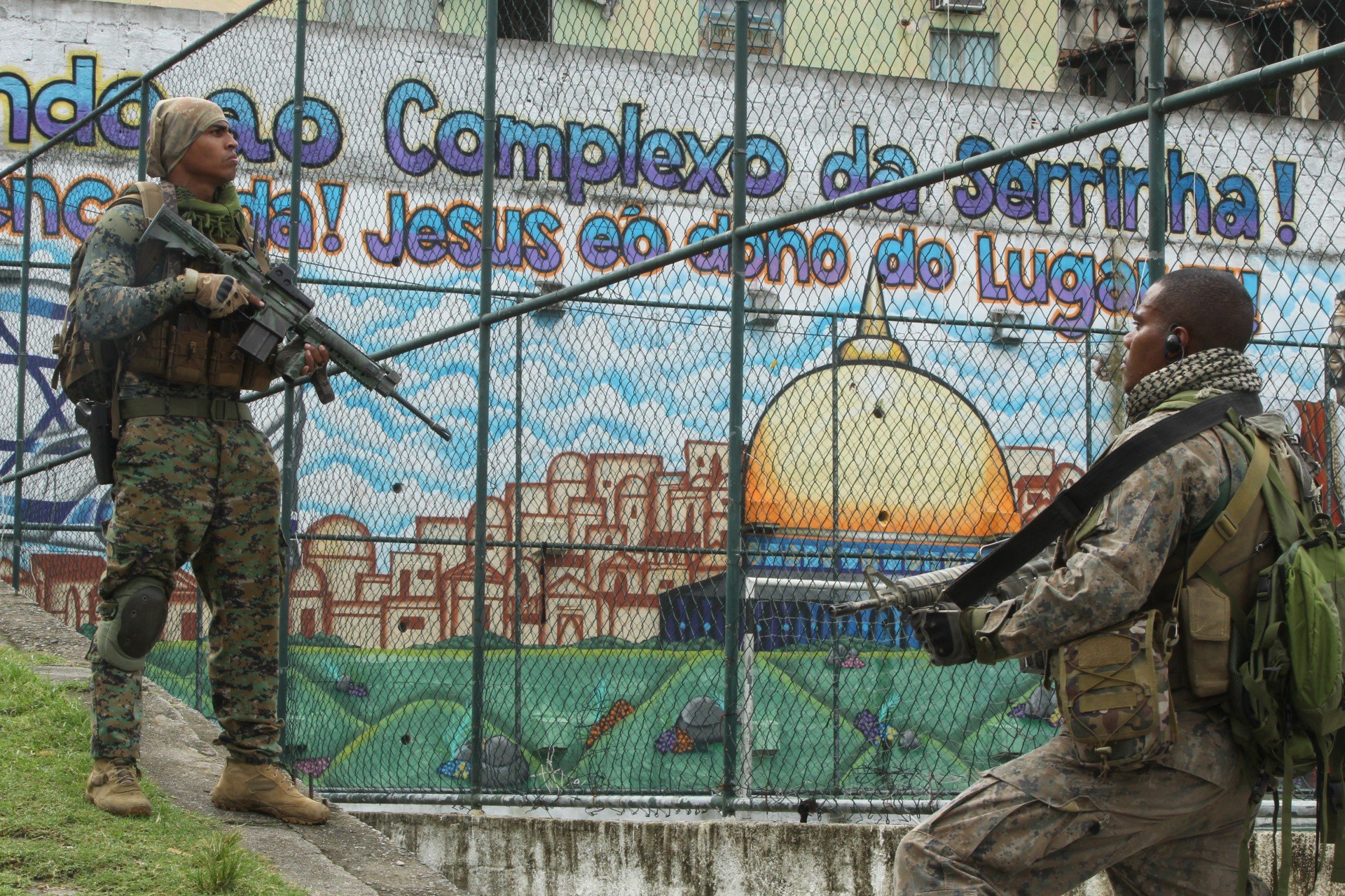 Polícia Civil e Bope fazem operação no Morro da Serrinha, em Madureira. - Estefan Radovicz / Agencia O Dia