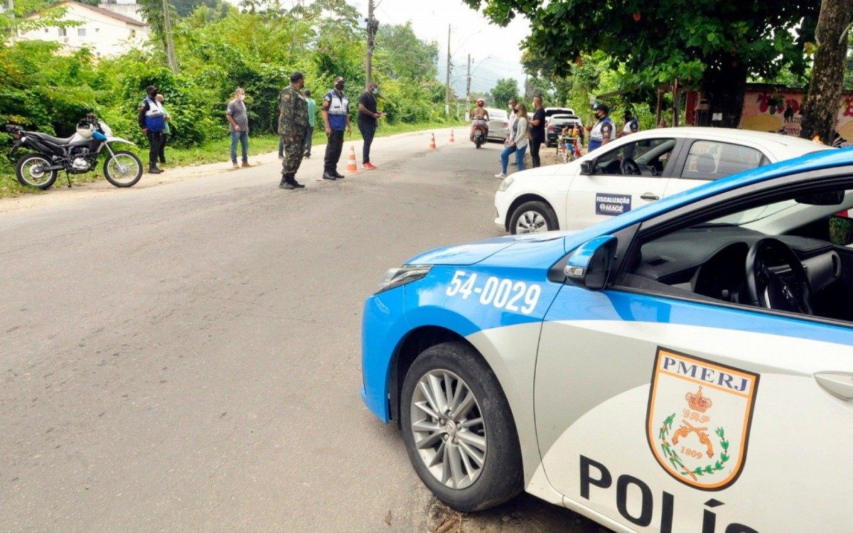 Operação em Magé nas cachoeiras da cidade