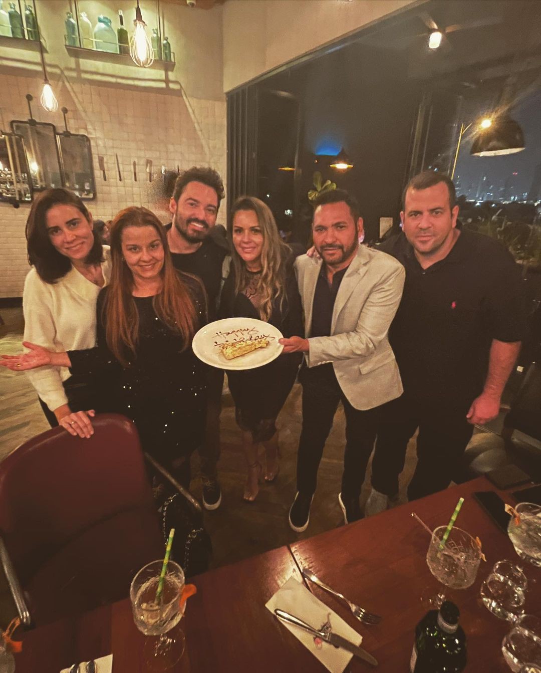 Maiara posta no Instagram fotos dos seus melhores momentos durante a viagem com Fernando Zor para Dubai e para as Ilhas Maldivas - Reprodução Internet