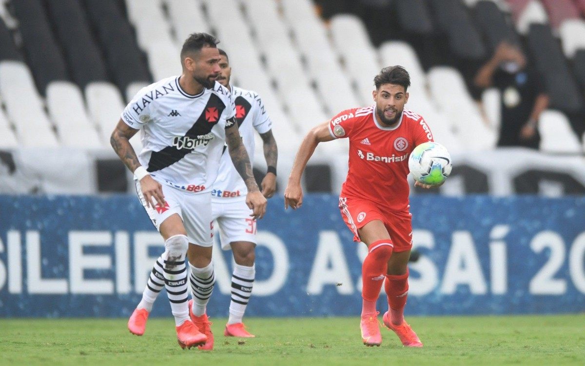 Vasco perdeu para o Inter e se complicou no Z-4 do Campeonato Brasileiro após falha no VAR - Ricardo Duarte / Internacional