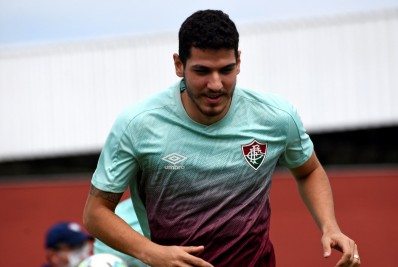 Fluminense divulga lesão no adutor da coxa e Nino pode só voltar a jogar em 2022