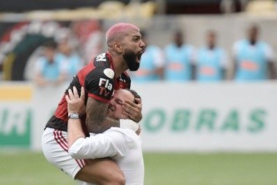 Deixou chegar! Flamengo conquista oitavo título brasileiro com arrancada na reta final