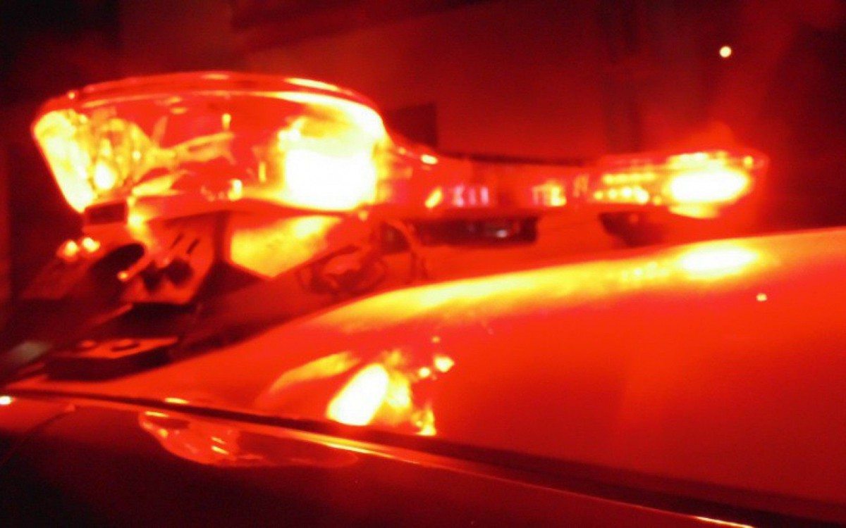 Informações anônimas que levem a Policia a desvendar o crime podem ser passadas ao Disque Denúncia do Noroeste pelo telefone WhatsApp (22) 9.9980-1177. O anonimato é garantido. O sigilo é absoluto. - Foto: reprodução internet