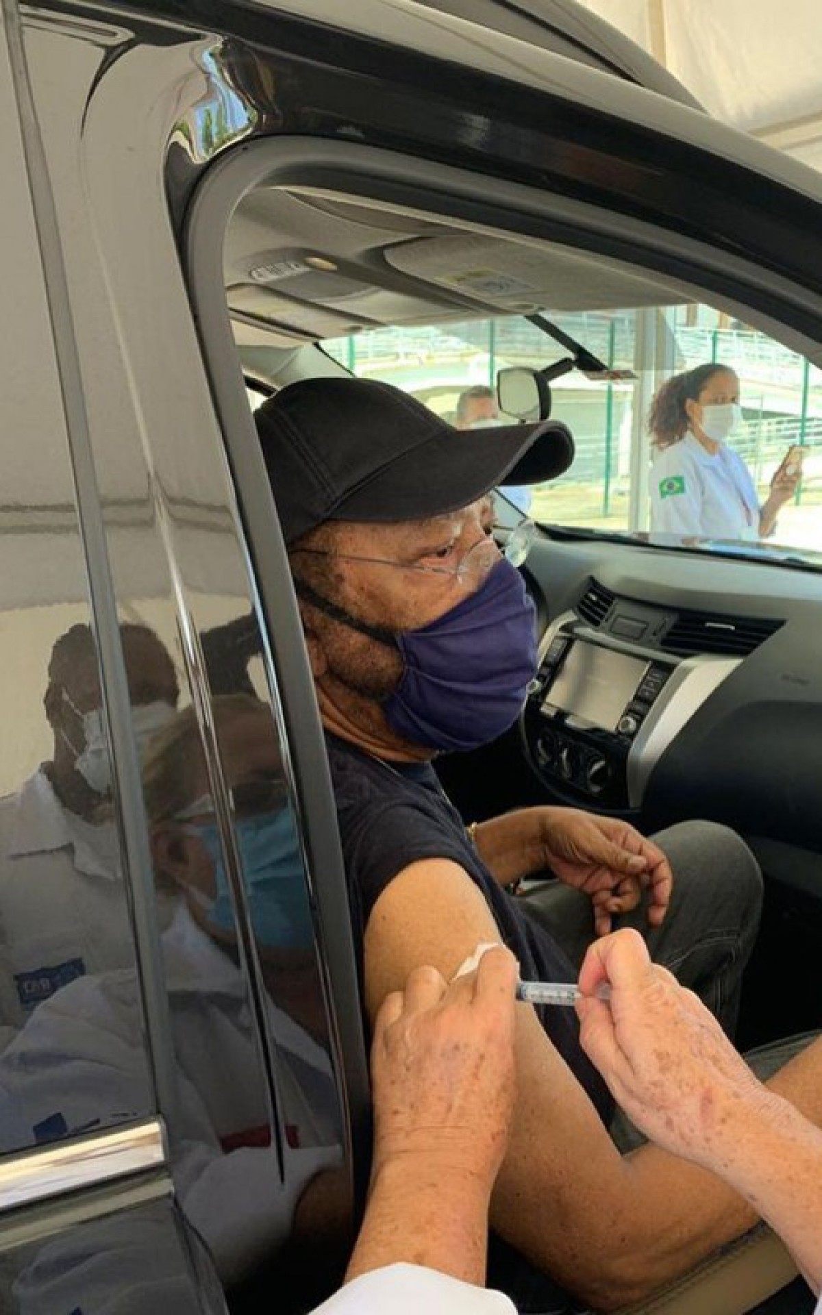 Martinho da Vila &eacute; vacinado contra a covid-19 - ReproduÃ§Ã£o Internet