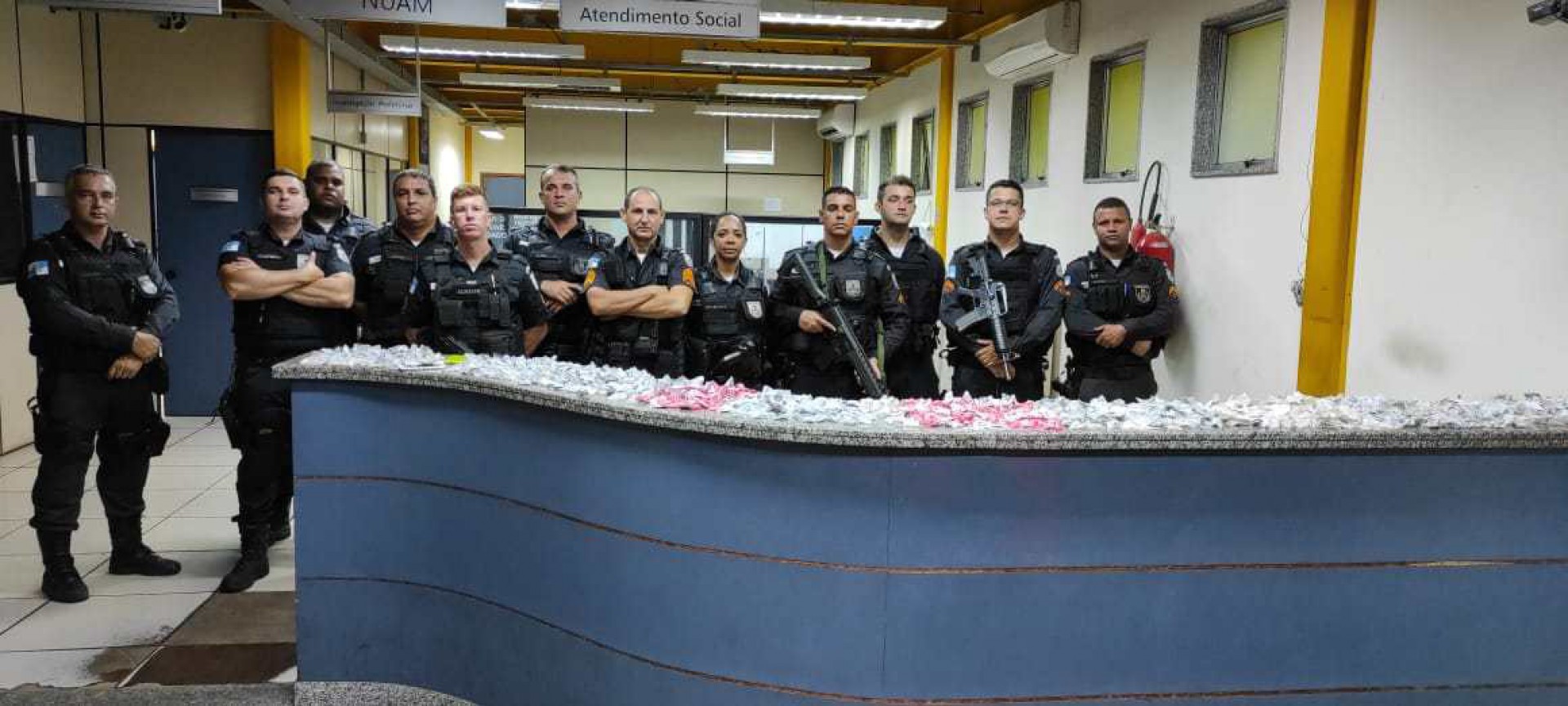 Operação conjunta de militares do 29º BPM que atuam na 1ª Cia, nas equipes de Patrulhamento Tático Móvel (Patamo I e II), Supervisão de Oficial, Coordenador de Operações, APREV Metas e PAMESP Escolar. - Foto: Jorge Luiz online