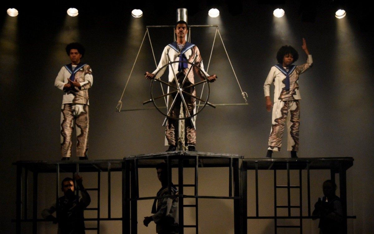 Centro Experimental de Teatro e Arte (CETA) participa de debate entre companhias teatrais da Baixada