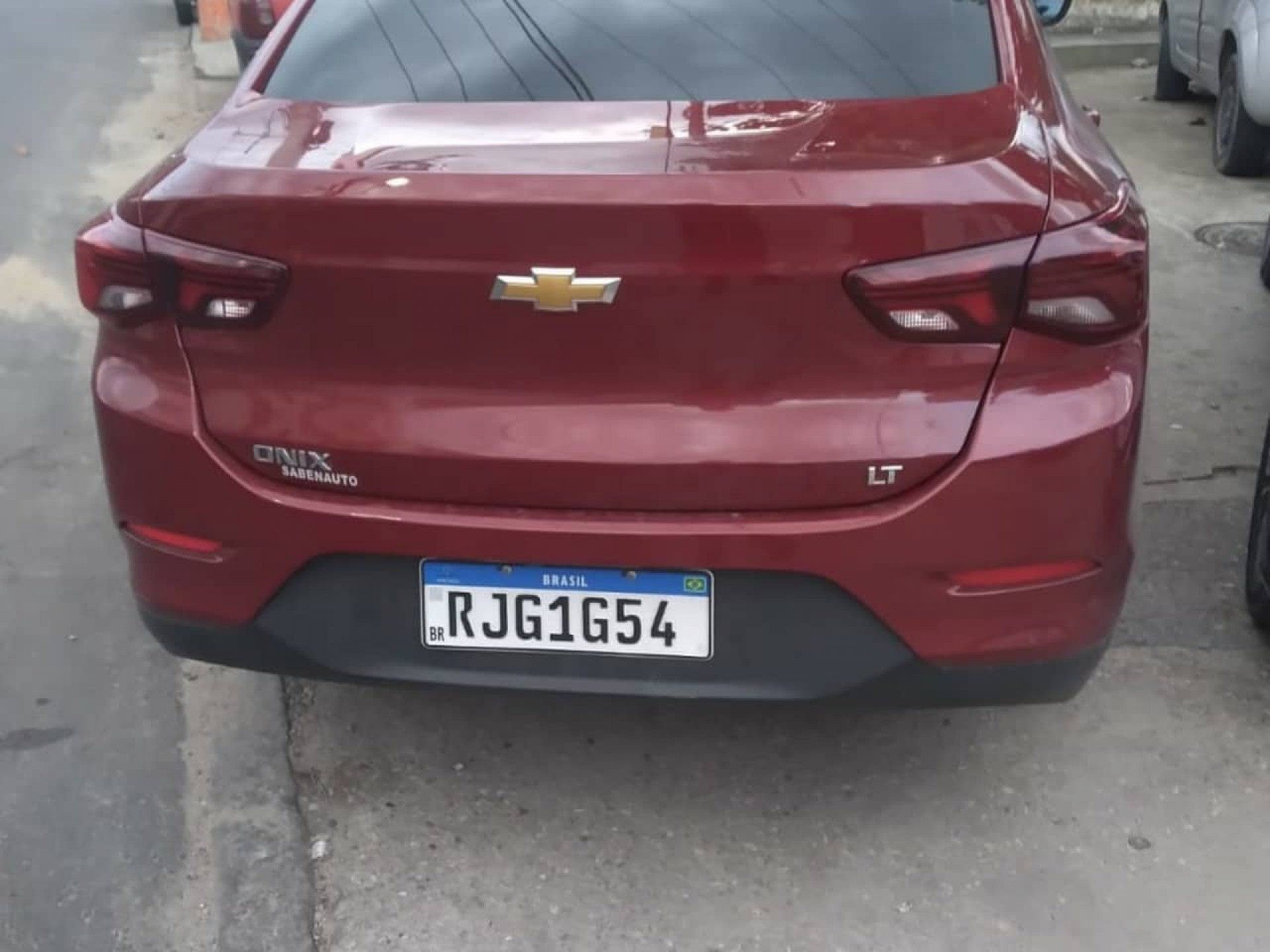 O autom&oacute;vel tamb&eacute;m era produto de roubo - 21&ordm; BPM