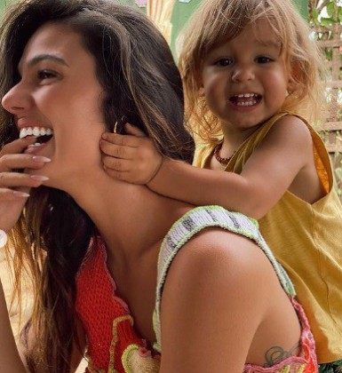 Isis Valverde - Reprodução