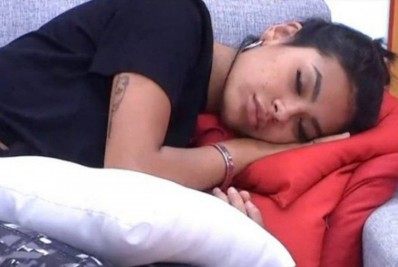 Pocah revela que foi diagnosticada com distúrbio do sono e 'algumas outras coisas'