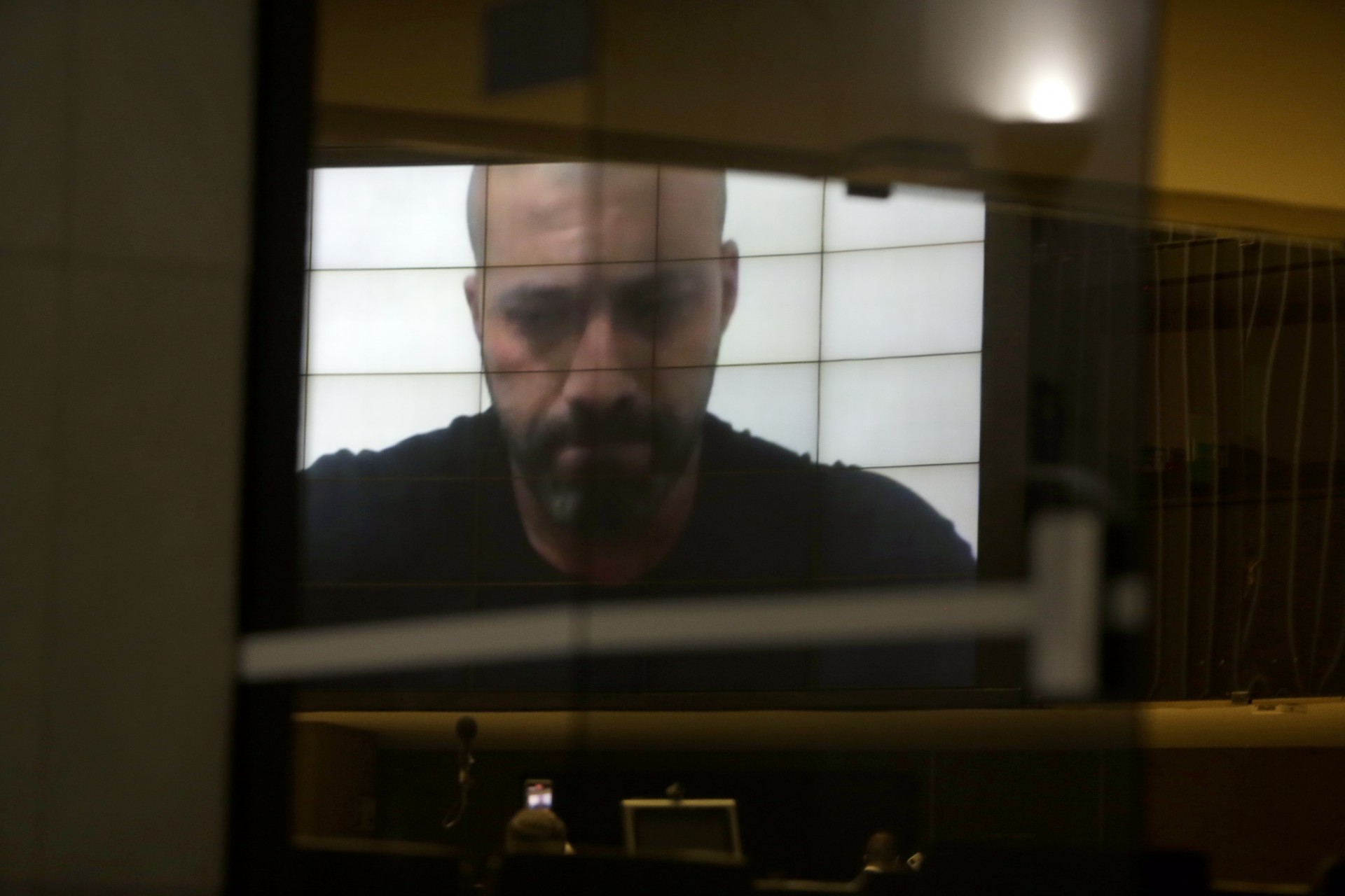 Câmara decide manter a prisão de Daniel Silveira por ataques ao STF