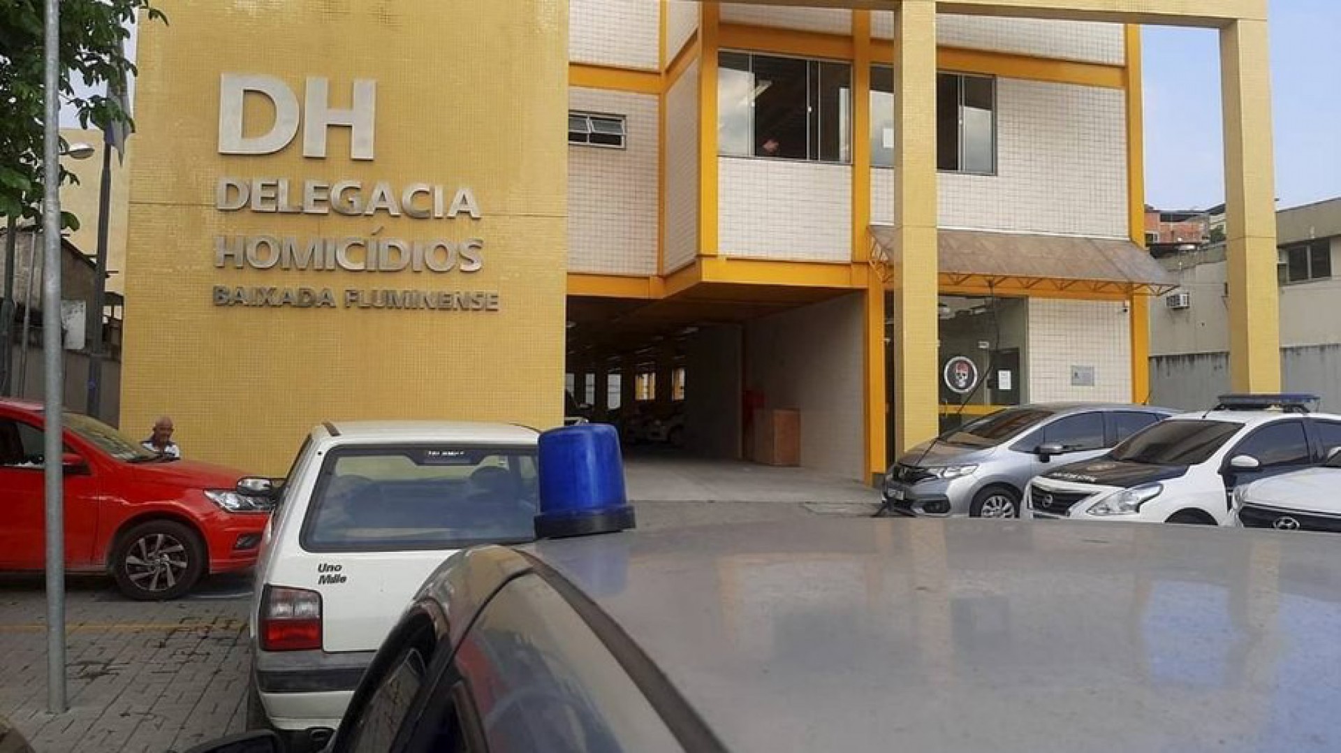 Jovem é morto por grupo de 10 pessoas após sair de uma festa