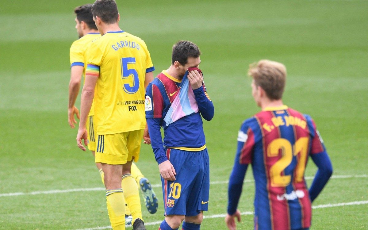 Barcelona empatou com o Cádiz - AFP
