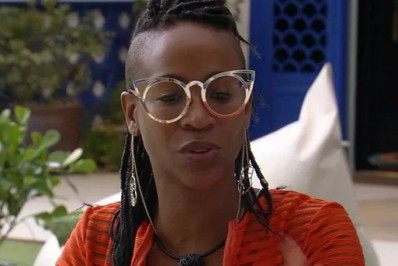 Karol Conká diz que críticas a ela deveriam ser direcionadas a Bolsonaro