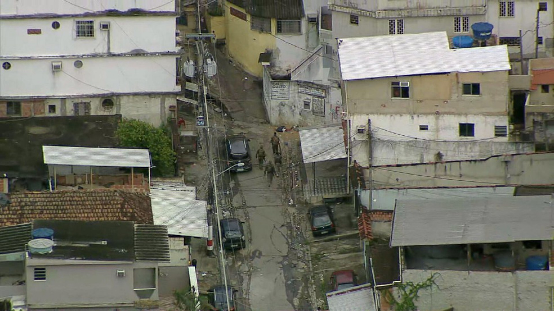 PM faz opera&ccedil;&atilde;o em comunidades da Zona Norte