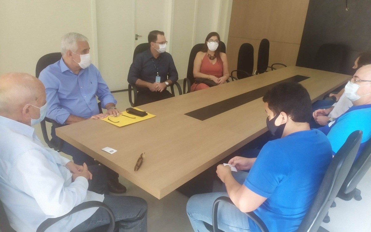 Reunião em Varre-Sai.