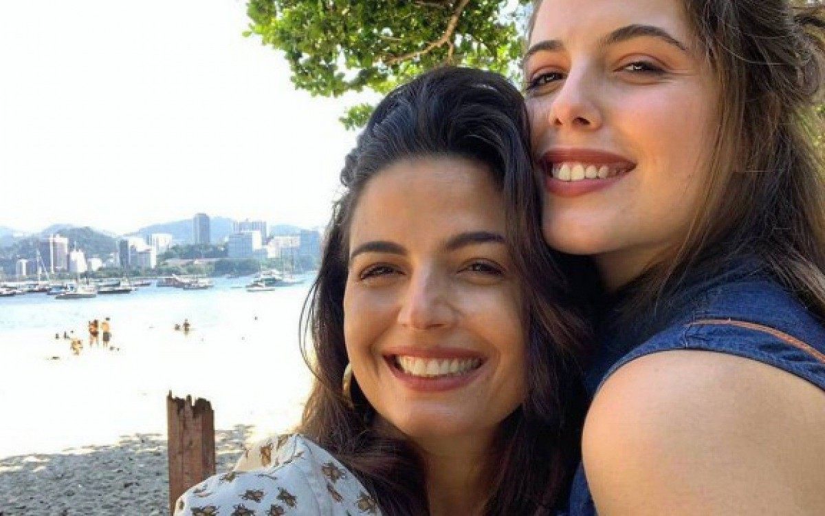 Emanuelle Araujo e a filha, Bruna Araujo - Reprodução