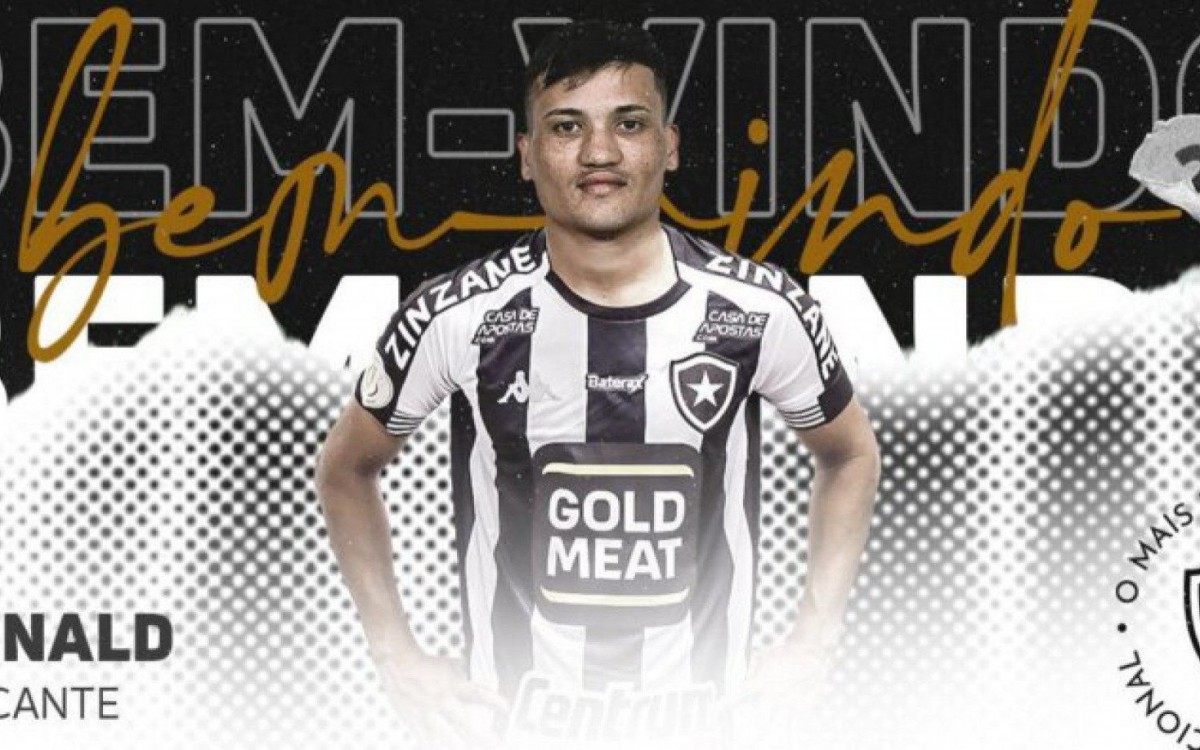 O atleta atua pelos lados do campo e foi um dos poucos destaques do Botafogo-SP, que também acabou rebaixado, mas para a Série C do Campeonato Brasileiro. - Foto: divulgação/ Botafogo