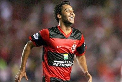 Campeão brasileiro pelo Flamengo, atleta é repatriado por clube da Série D