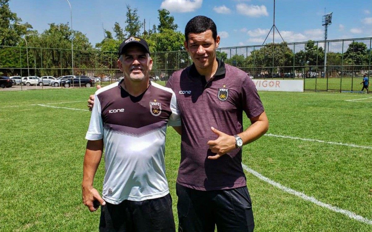 Rennato Bennata chega para reforçar equipe técnica do Voltaço - Divulgação/ VRFC
