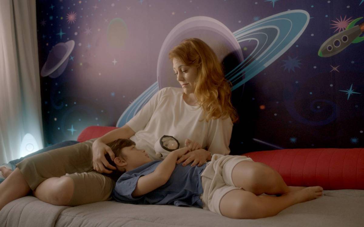 Bianca Joy Porte e Gianlucca em 'Lucicreide vai pra Marte' - Divulgação 