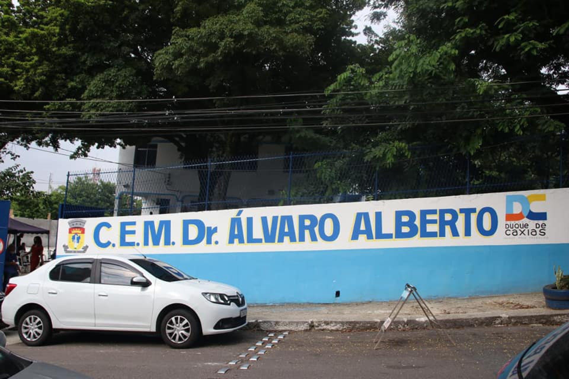 Escola 'Mate com Angu' completa 100 anos em Duque de Caxias
