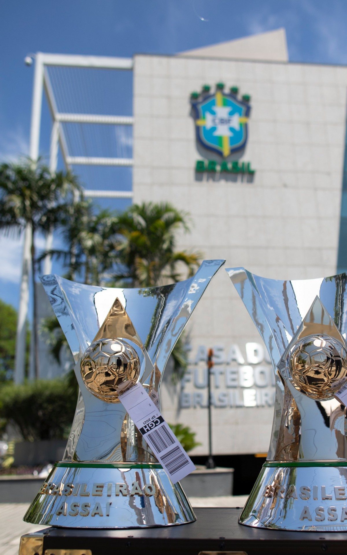 Em reunião com o Atlético-MG, CBF garante data limite para Brasileiro e Flamengo terá maratona de jogos