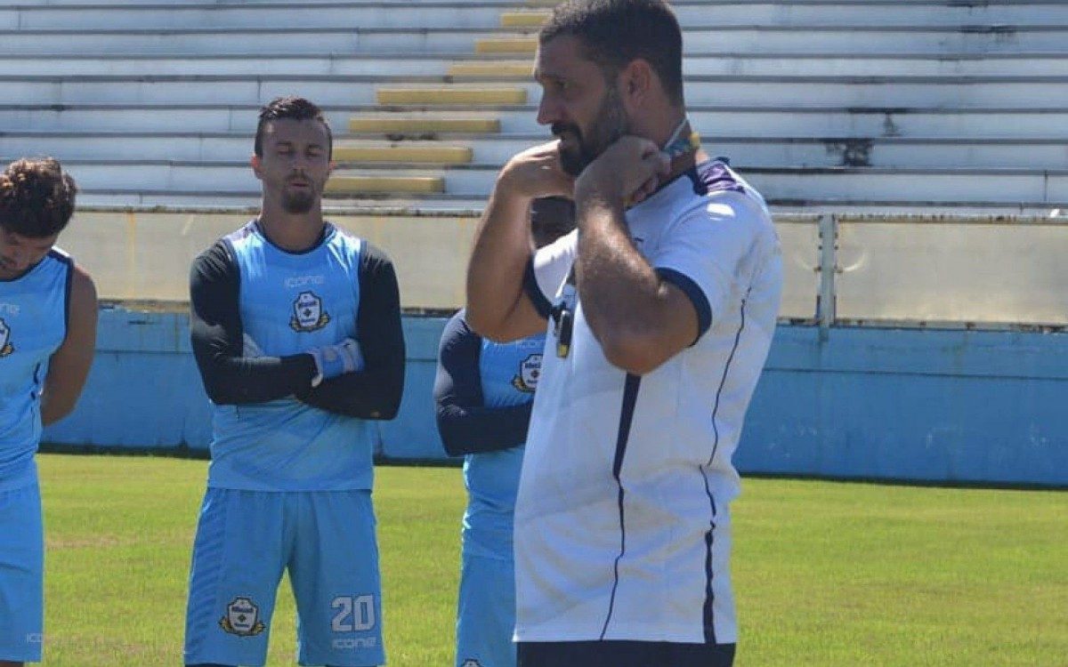 Nacional apresenta elenco para fase preliminar da Série D do