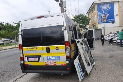Homem é preso por receptação durante fiscalização de vans na Avenida Brasil