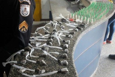  Jovem é flagrado saindo de pasto com drogas durante ação do 29° BPM