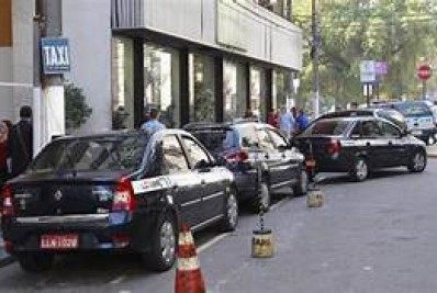 Divulgado calendário de vistoria dos táxis, ônibus e transporte escolar em Niterói