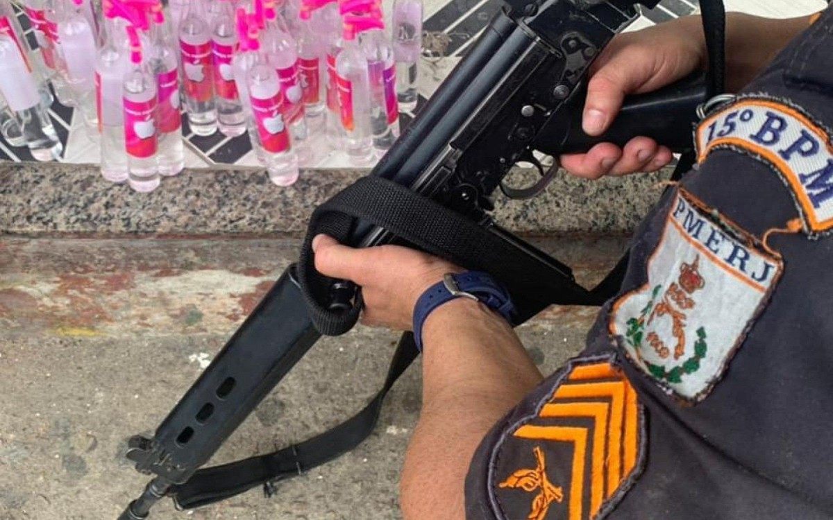 Criminoso morre e outros dois são presos em operação da PM em Duque de Caxias - Reprodução