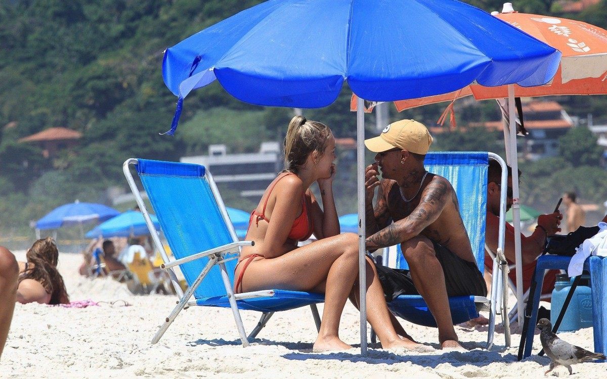 Gabi Lopes e MC PK Delas