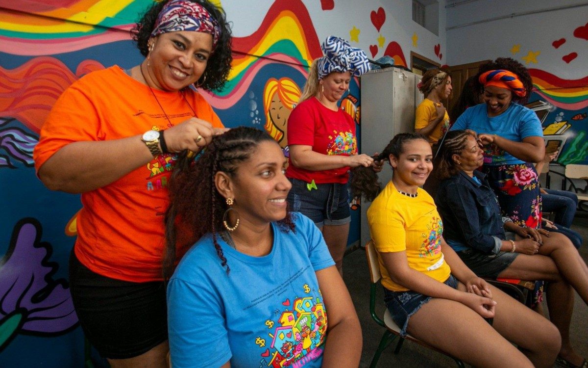 Projeto A Arte Gerando Renda abre 1 mil vagas para cursos de capacitação on-line