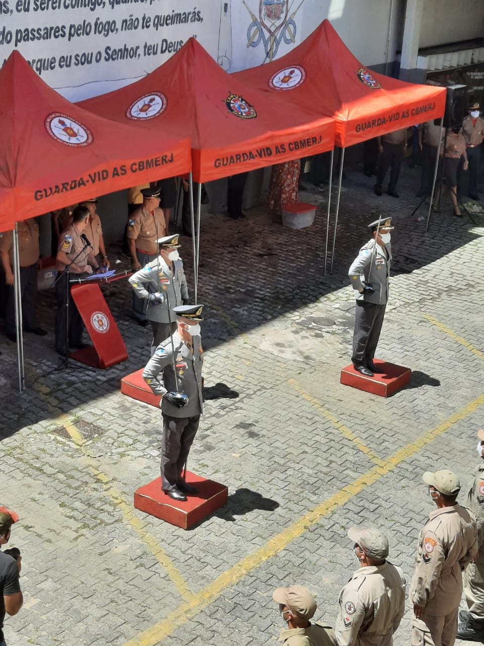 Troca de comando do 5&deg; GBM; tenente-coronel Joelson de Oliveira substituiu o coronel Charbio Guijarro. - Foto: divulga&ccedil;&atilde;o