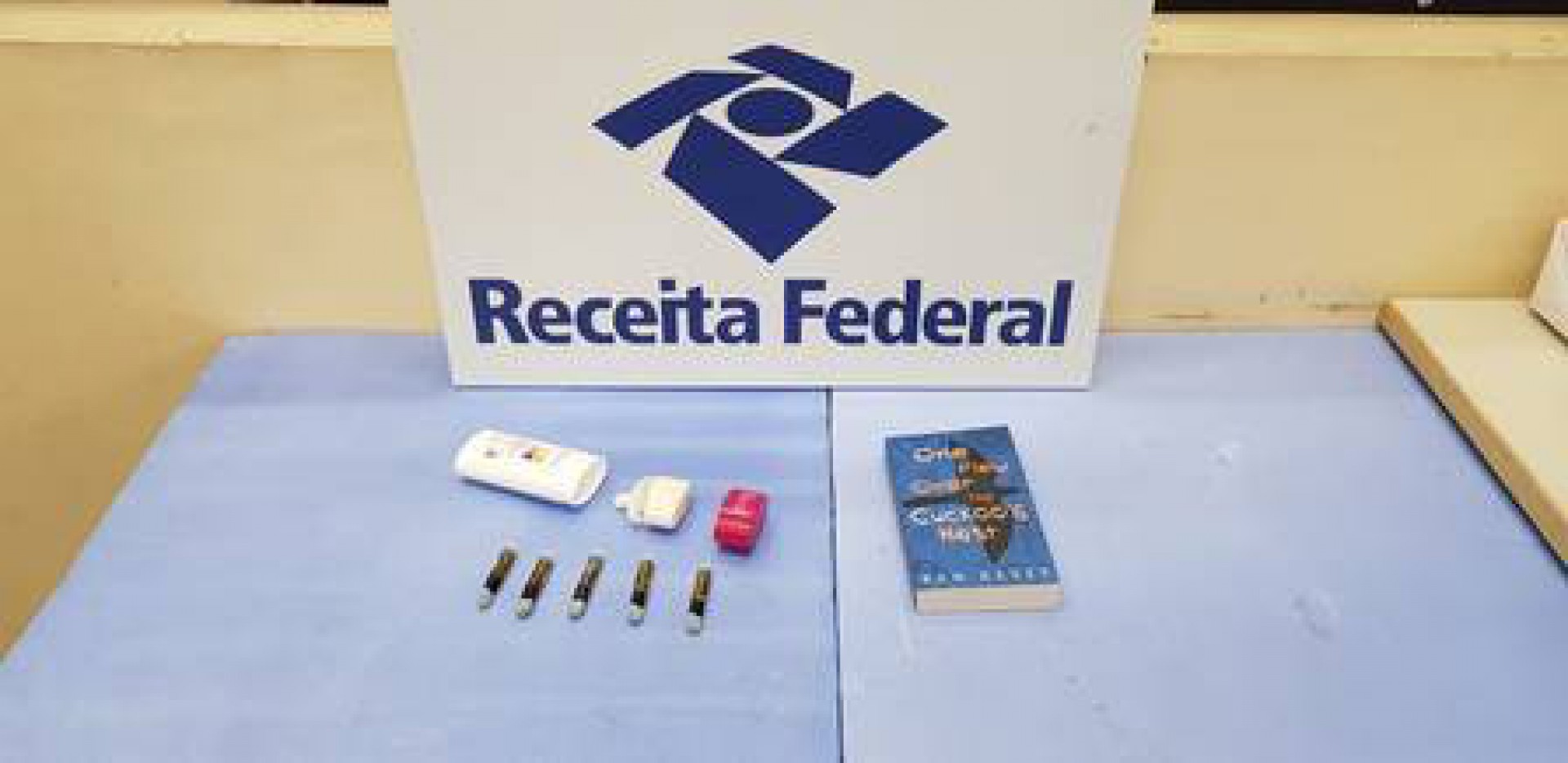 Material apreendido pela Alfândega no aeroporto do Galeão. - Receita Federal