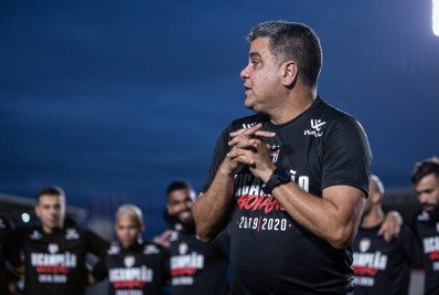 Vasco inicia reuniões para definir 'barca' no elenco