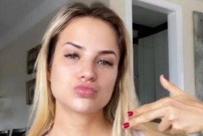 Gabi Martins exibe o resultado de seu silicone e comenta: 'Zerada de dor'