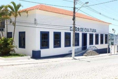 Artistas de Araruama cobram repasse da Lei Aldir Blanc