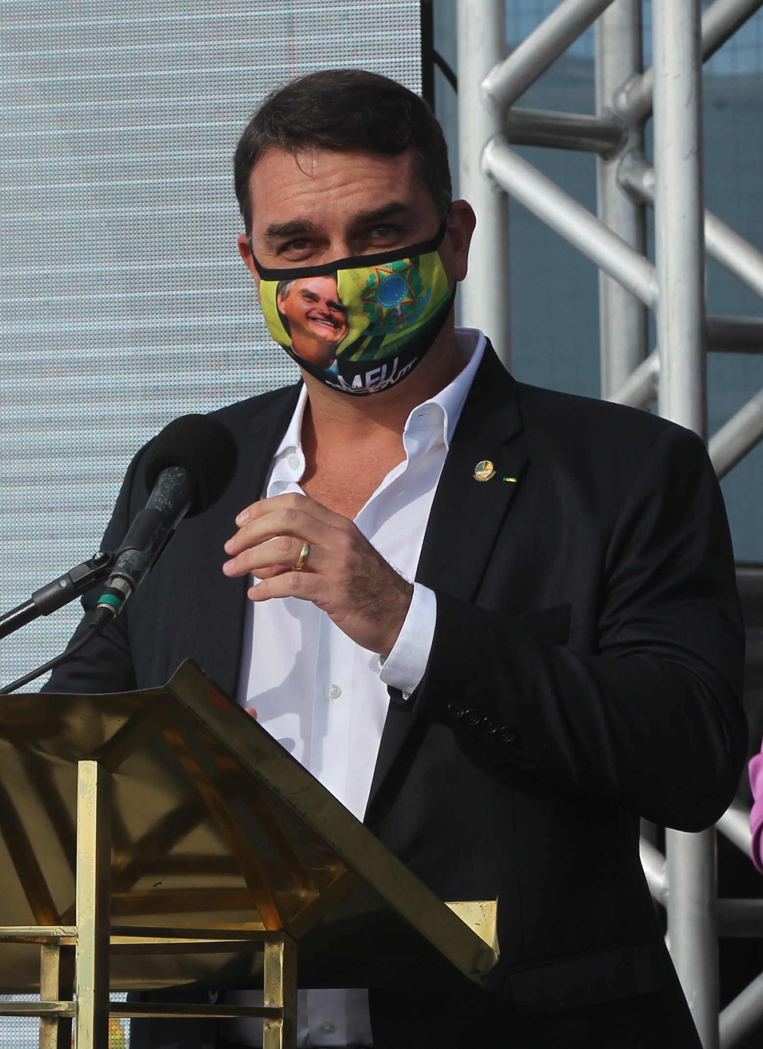 Aniversário de 456 anos da Cidade do Rio de Janeiro. Na foto, Flavio Bolsonaro. - Estefan Radovicz / Agencia O Dia