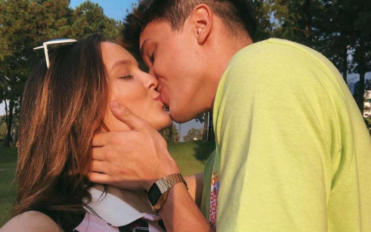 Larissa Manoela e L&eacute;o Cidade