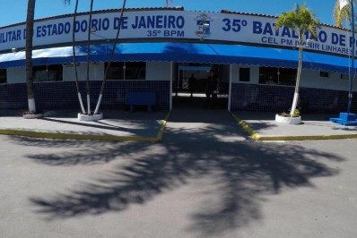 PM prende chefe do tráfico de drogas em 2 bairros de Itaboraí