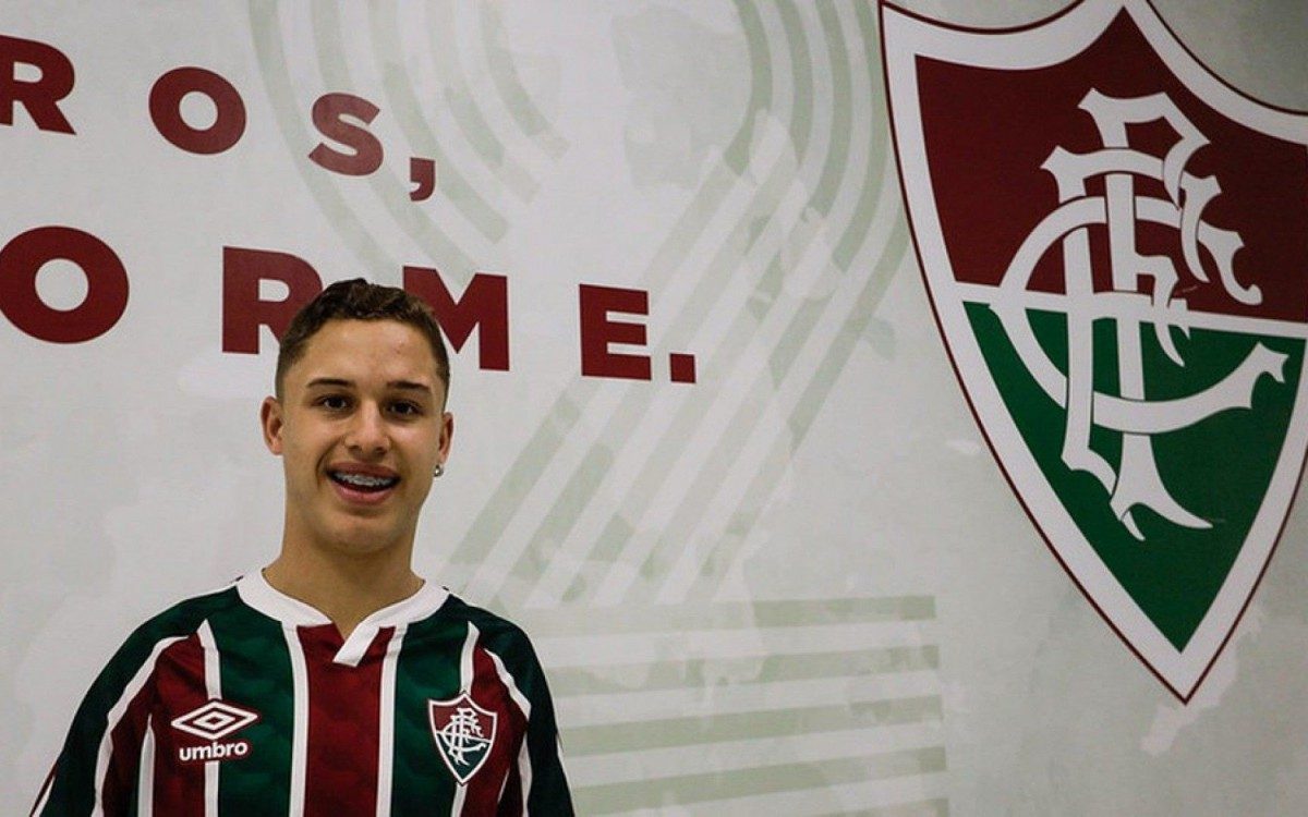 Arthur é grande promessa do Fluminense
