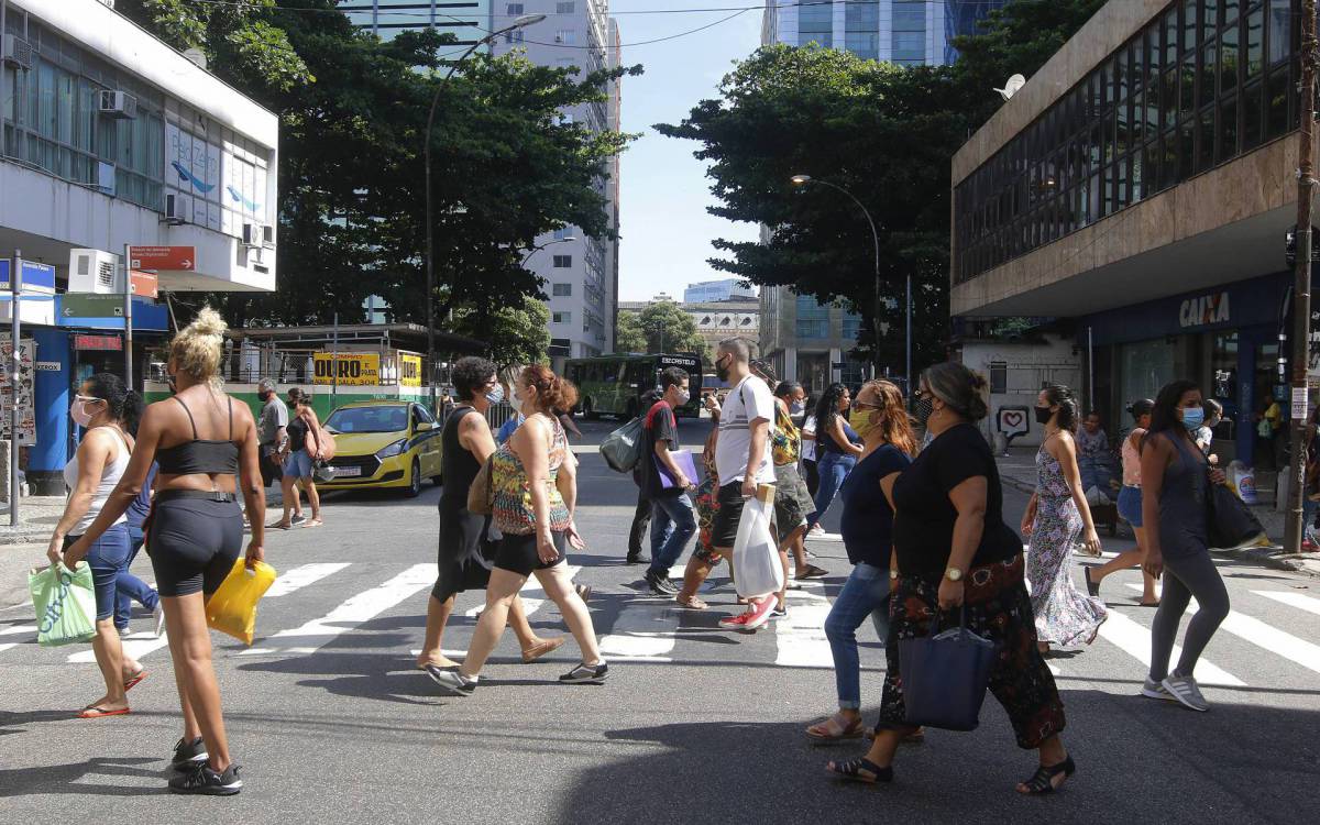 Geral - Movimenta&ccedil;ao no SAARA, centro do Rio.