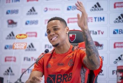 Capitão de equipe sub-23, Natan se inspira em Rodrigo Caio e Juan para evoluir no Flamengo