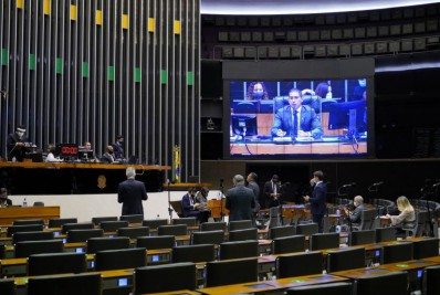 Sem acordo, votação de MP que amplia margem do consignado é adiada