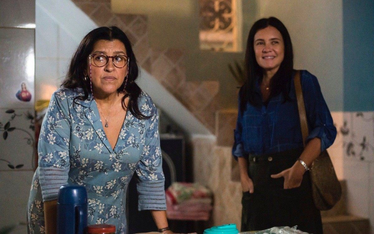 Regina Casé e Adriana Esteves - fotos Divulgação/Globo