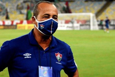 Ailton revela pedido de desculpas de árbitro e elogia jovens do Fluminense mesmo com derrota