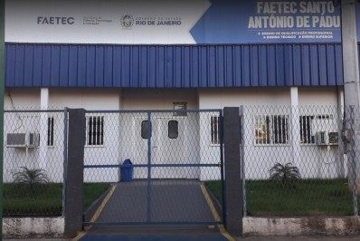 Santo Antônio de Pádua: Faetec oferece laboratório de informática para alunos sem acesso às plataformas digitais de educação