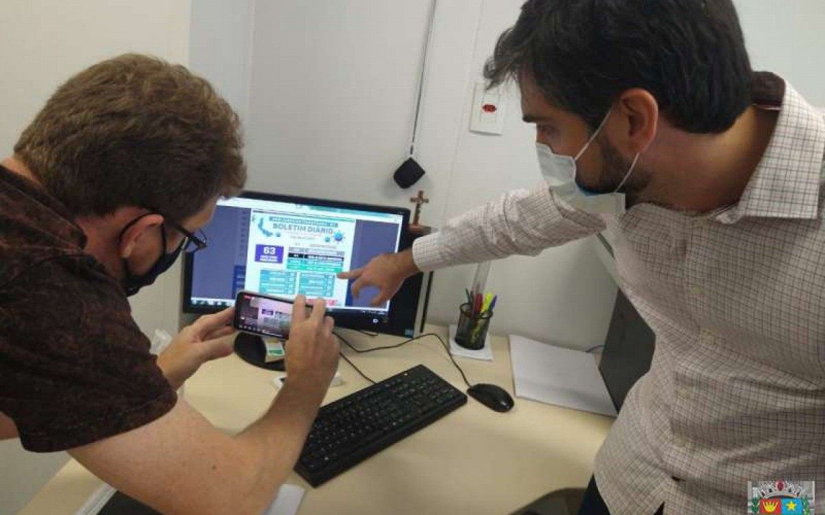 Funcionamento da Central Covid-19 em Bom Jesus do Itabapoana.